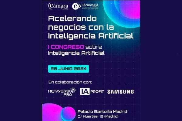 Audiencia atenta en el Congreso de Inteligencia Artificial en Madrid